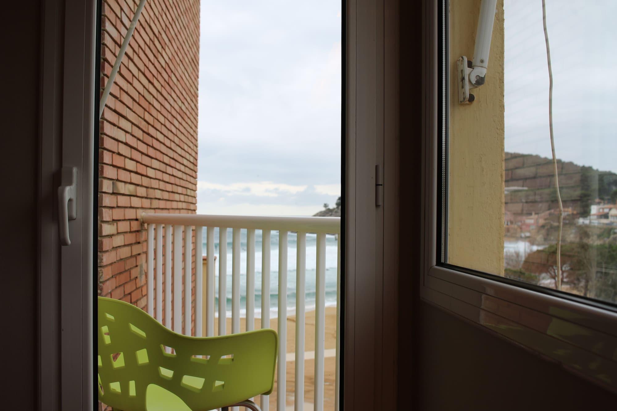 Hostal La Fosca Паламос Экстерьер фото