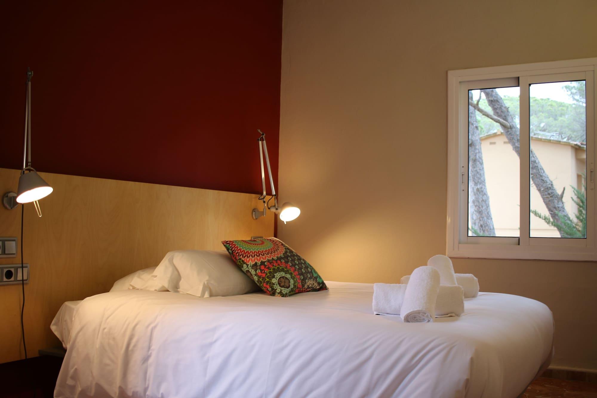 Hostal La Fosca Паламос Экстерьер фото