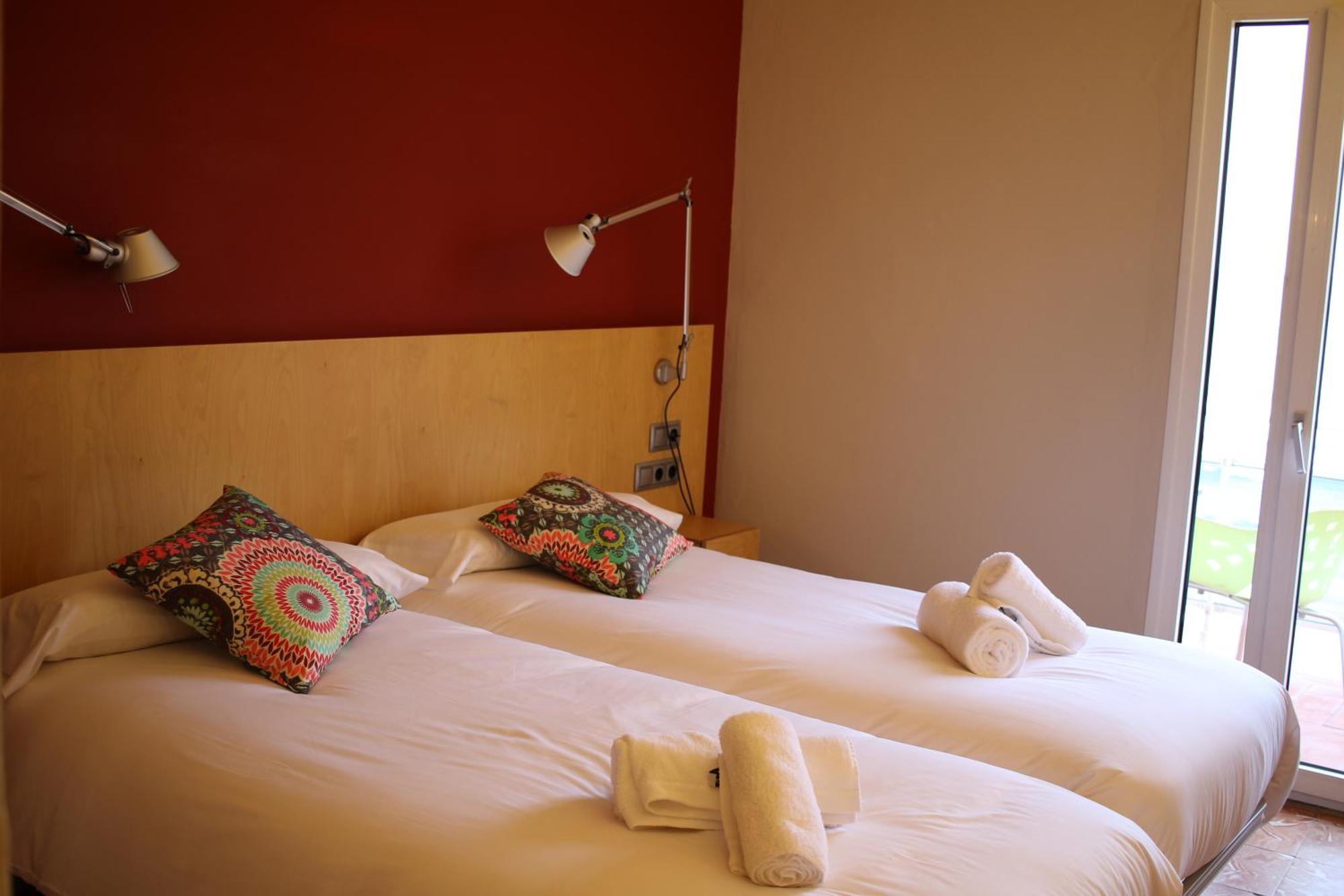 Hostal La Fosca Паламос Экстерьер фото
